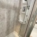 Les Cascades Apartman *