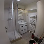 Les Cascades Apartman *