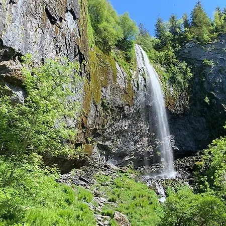 Les Cascades Appartamento *