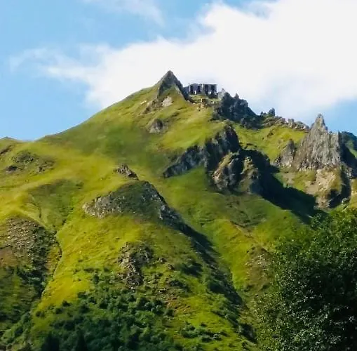 Les Cascades Apartment *